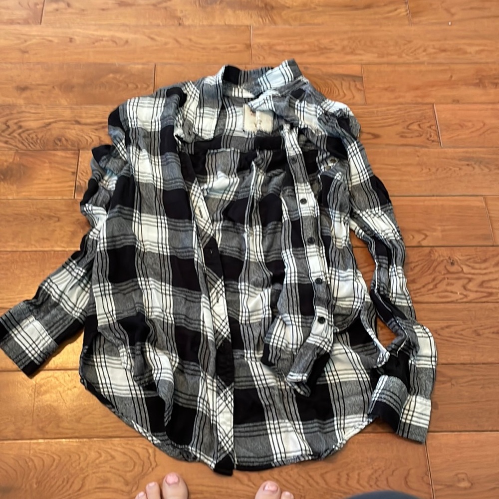 Flannel - Picture 1 of 3